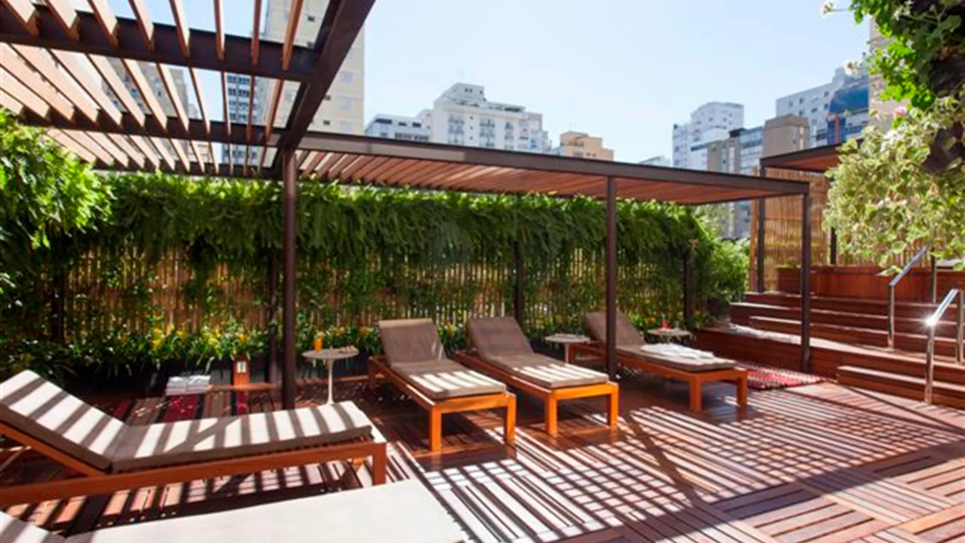 Hotel Emiliano São Paulo 5*,